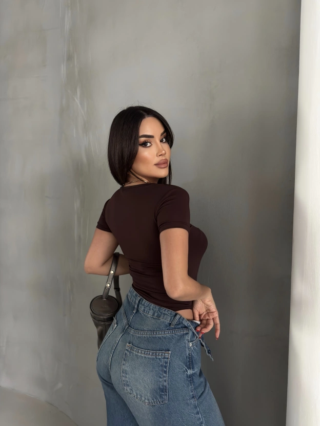 Kahverengi Kısa Kollu Bodysuit