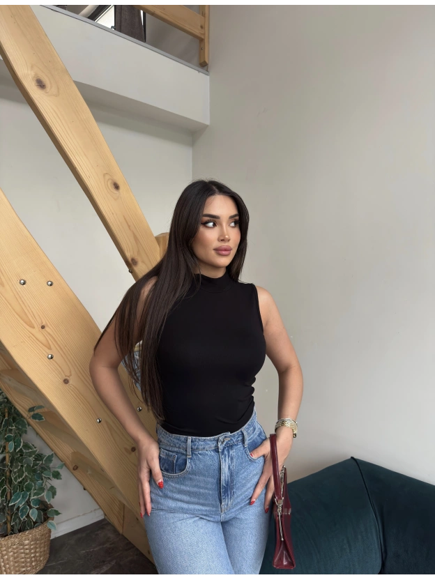 Siyah Yarım Balıkçı Kolsuz Crop