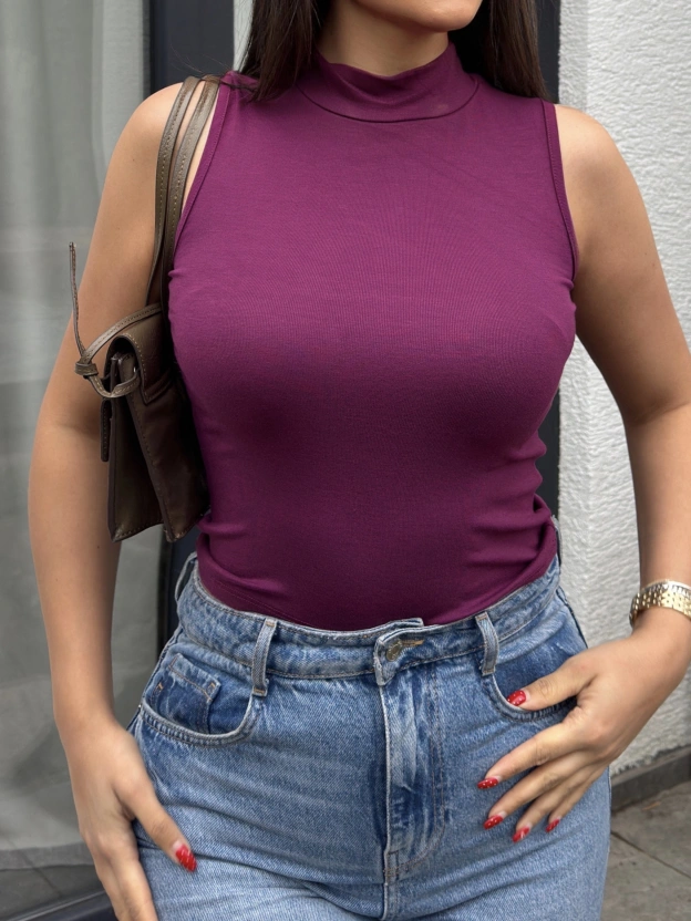 Mürdüm Yarım Balıkçı Kolsuz Crop