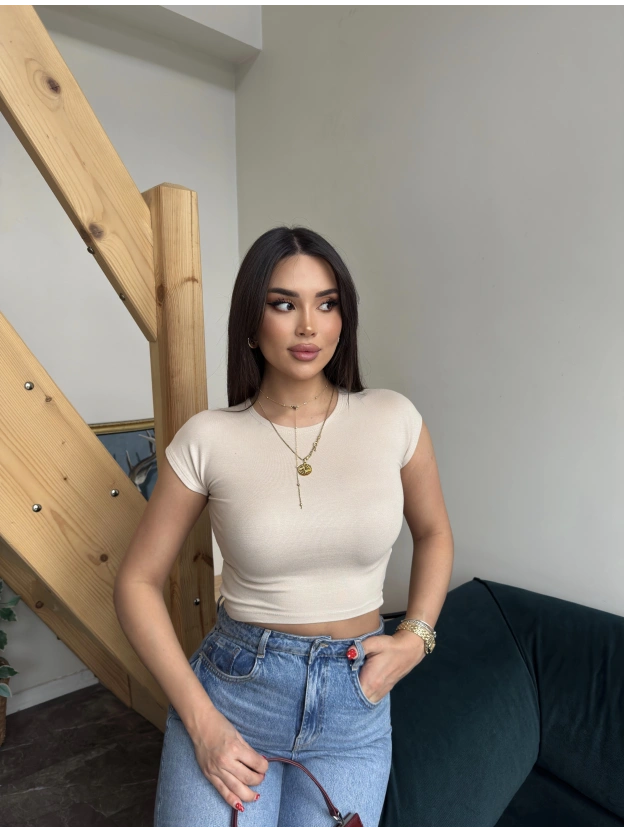 Bej Kısa Kol Crop Top