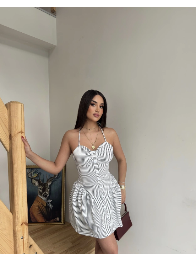 Beyaz Çizgili Düğme Detay Elbise