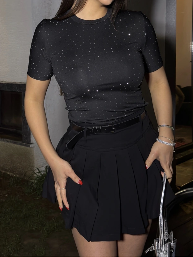 Siyah Taşlı Crop Top