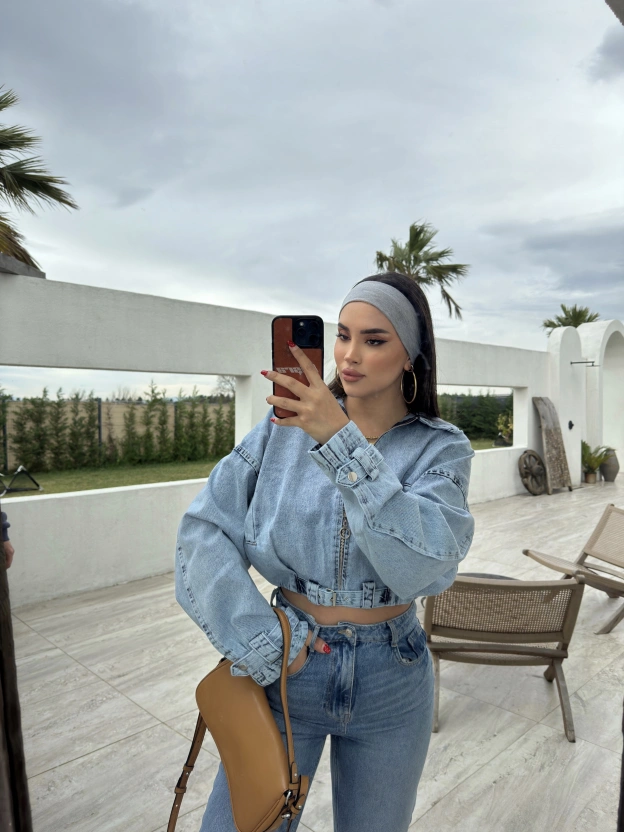 Mavi Yıkamalı Kemer Detay Oversize Kot Ceket