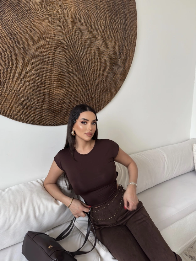 Kahverengi Sırt Detay Basic Crop