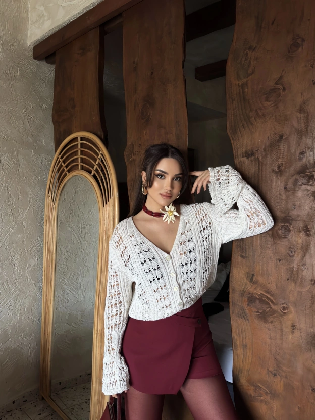 Bej İspanyol kol Düğmeli Hırka