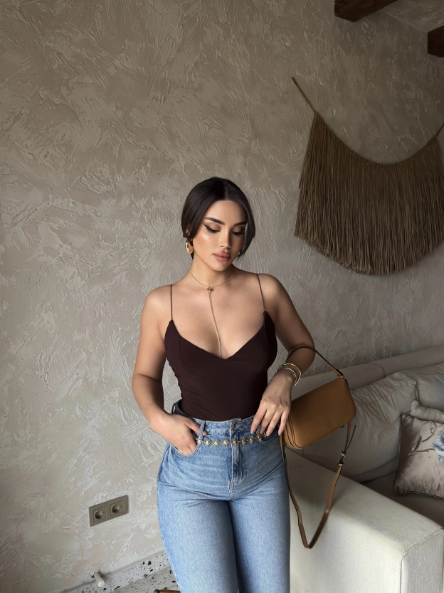 Kahverengi İp Askılı Bodysuit