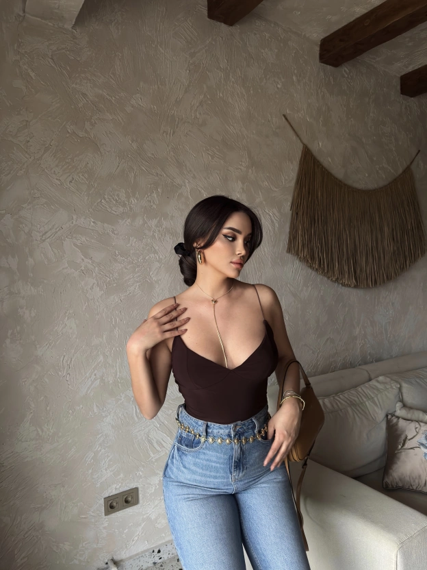 Kahverengi İp Askılı Bodysuit