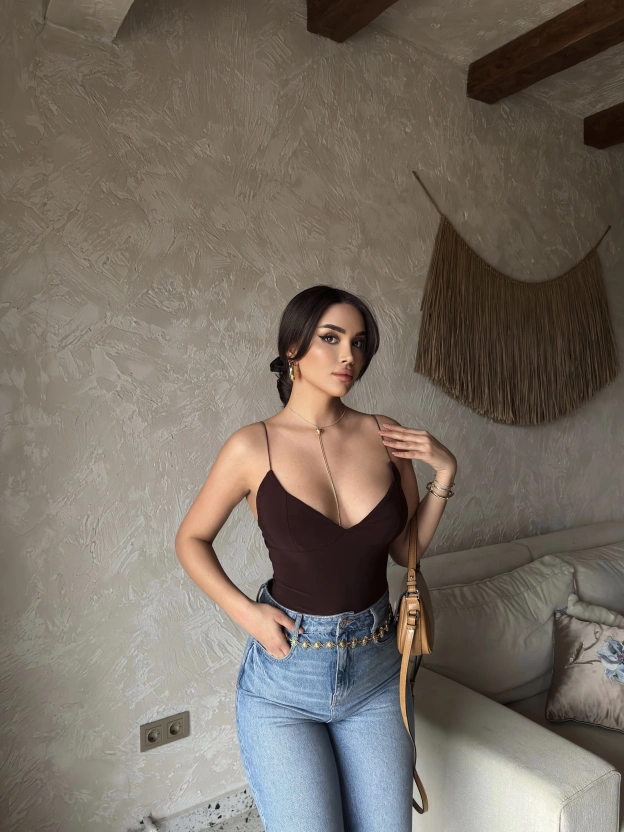 Kahverengi İp Askılı Bodysuit