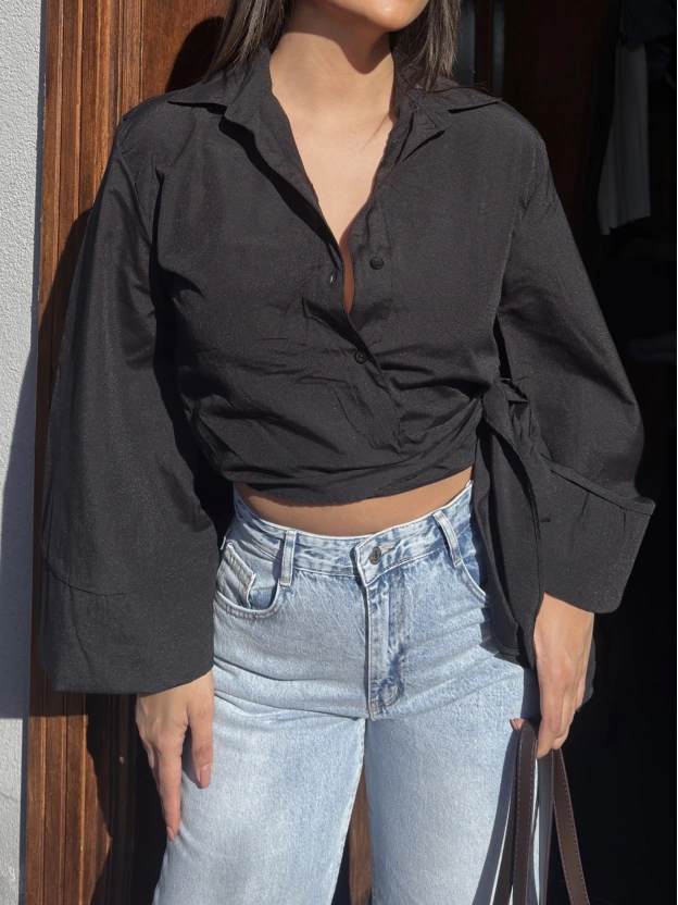 Siyah İspanyol Kol Bağlamalı Gömlek