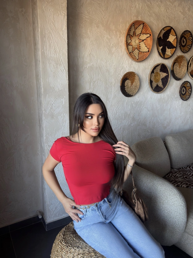 Kırmızı Sırt Ayarlanabilir Crop