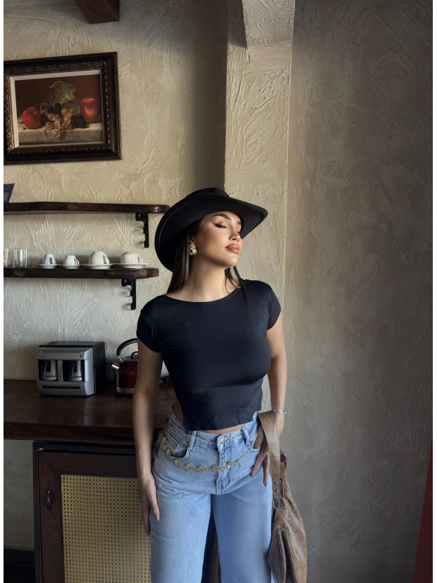 Siyah Sırt Ayarlanalabilir Crop