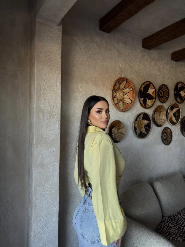 Sarı İspanyol Kol Bağlamalı Gömlek