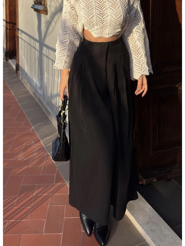 Siyah Etek Görünümlü Premium Pantolon