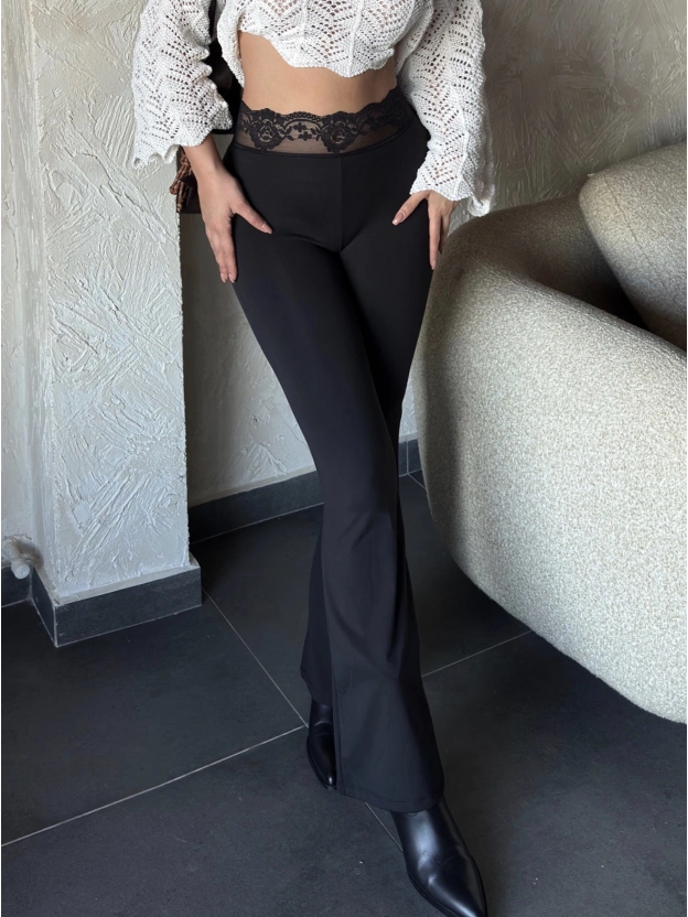Siyah Dantel Detay Tayt Pantolon