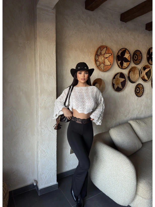 Siyah Dantel Detay Tayt Pantolon