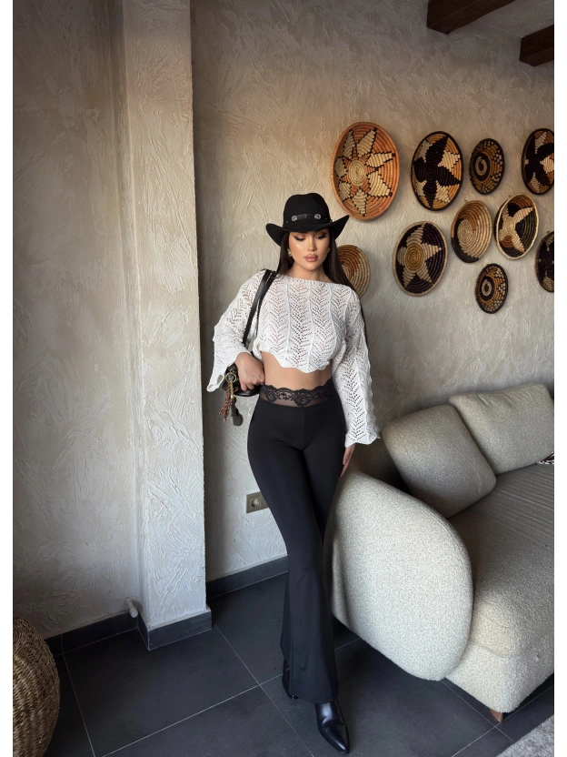 Siyah Dantel Detay Tayt Pantolon