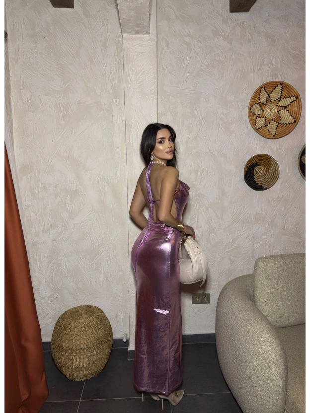 Pembe Degaje Yaka Sırt Bağlamalı Parlak Elbise