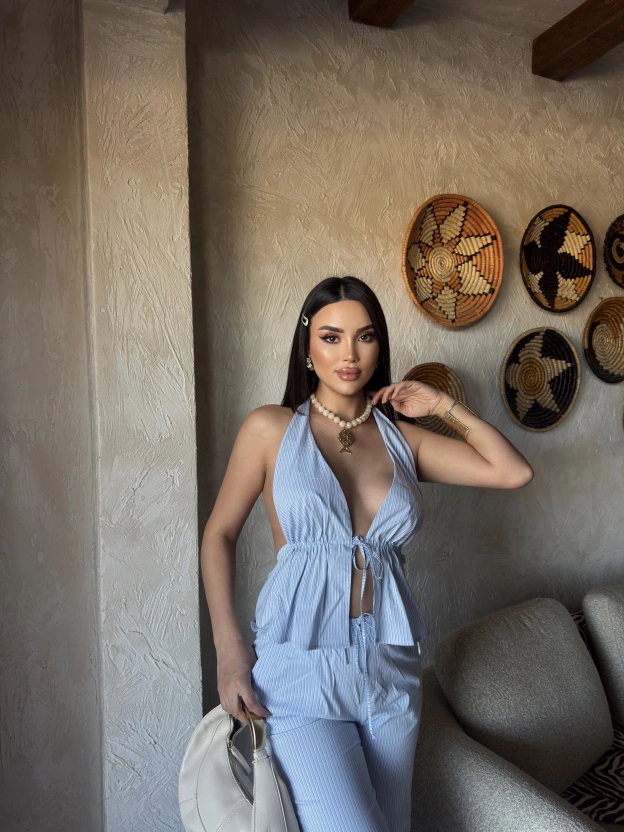 Mavi Çizgili Desen Boyundan Bağlamalı Takım