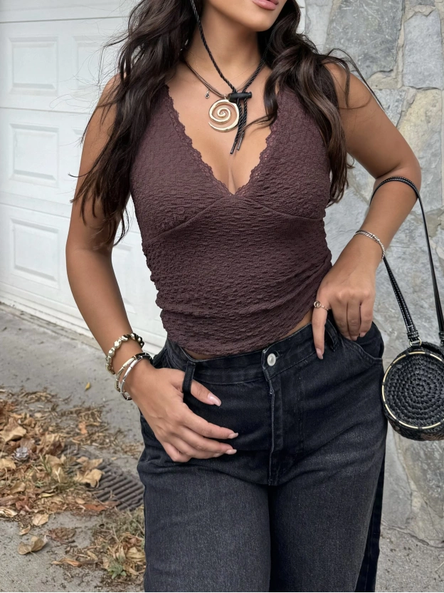 Kahverengi V Yaka Dantel Detay Büstiyer