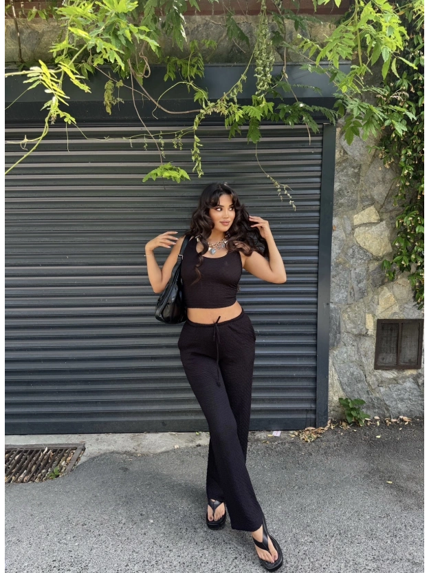 Siyah Boyundan Bağlamalı Bürümcük Takım