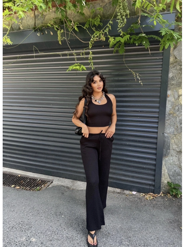 Siyah Boyundan Bağlamalı Bürümcük Takım