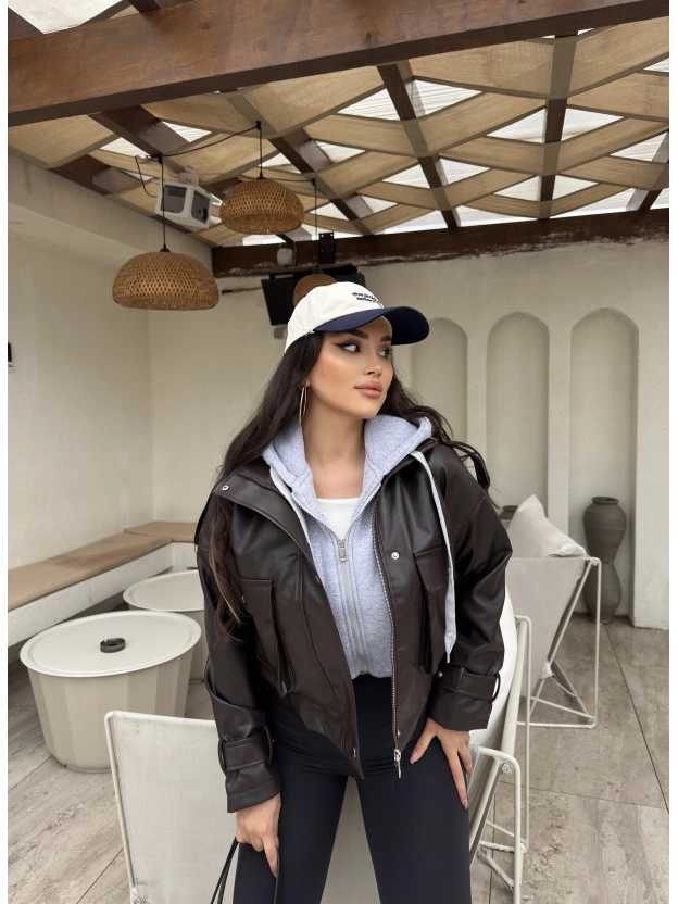 Kahverengi Kapüşonlu Deri Ceket