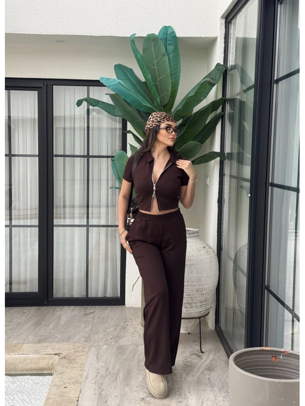 Kahverengi Polo Yaka Çift Fermuarlı Alt Üst Takım