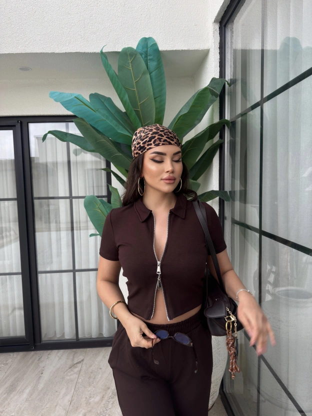 Kahverengi Polo Yaka Çift Fermuarlı Alt Üst Takım