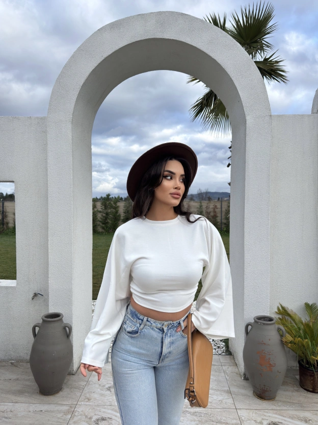 Beyaz Bisiklet Yaka İspanyol Kol Crop Tshırt