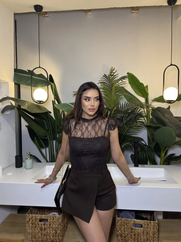 Kahverengi Dantel Detay Astarlı Bluz