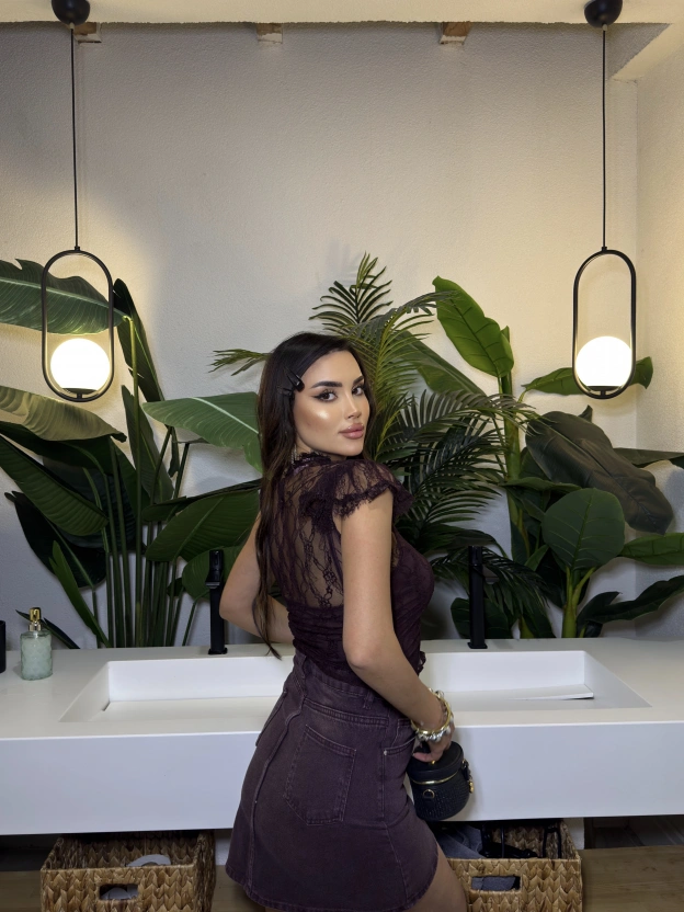 Mürdüm Dantel Detay Astarlı Bluz