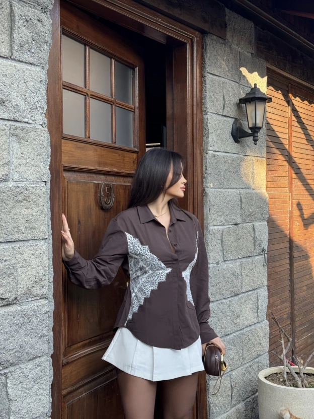 Kahverengi Güpür Detay  Gömlek