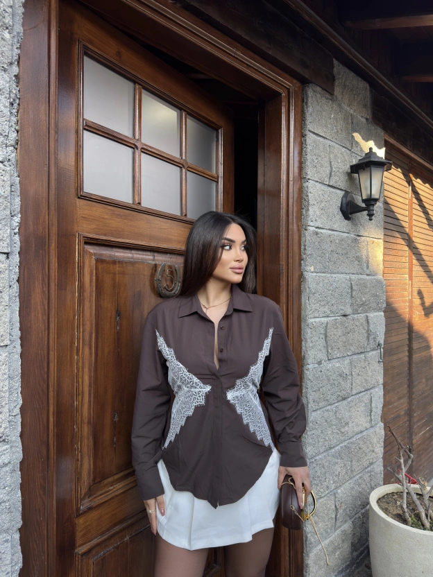 Kahverengi Güpür Detay  Gömlek