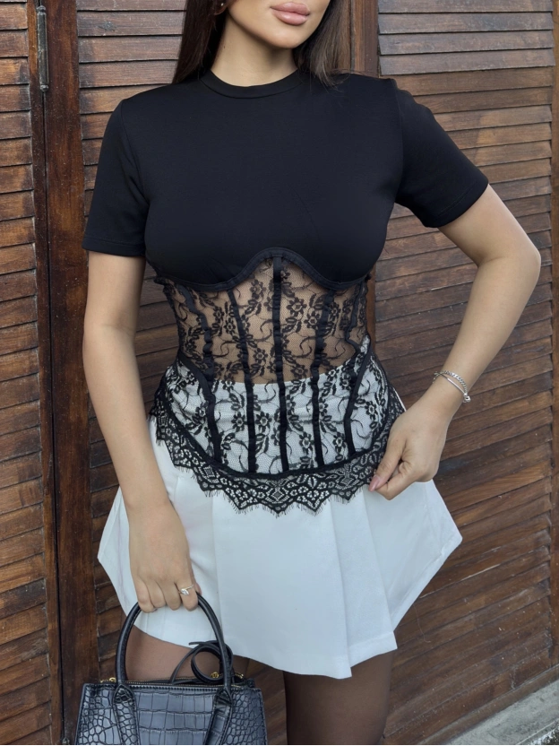 Siyah Güpürlü Korse Tshırt