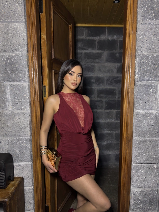 Bordo Degaje Yaka Dantelli Mini Elbise