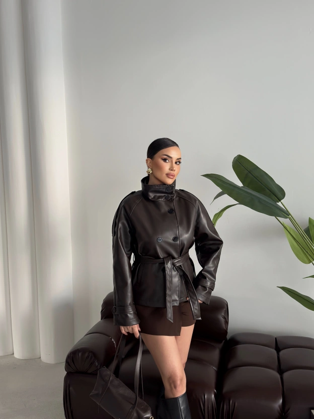 Kahverengi Kısa Suni Deri Dik Yaka Ceket