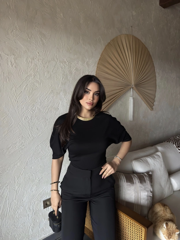 Siyah Drapeli Modal Tshırt