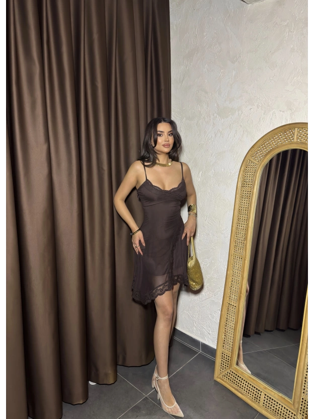 Kahverengi Askılı Güpür Detay Tül Elbise