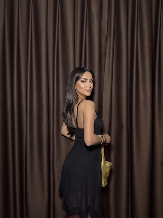 Siyah Askılı Güpür Detay Tül Elbise