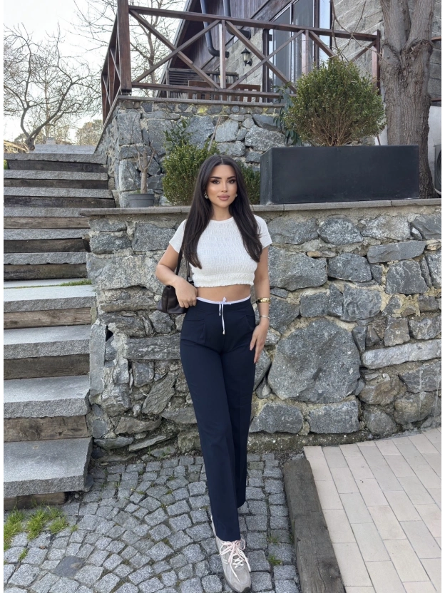 Lacivert Bel Detay Kumaş Pantolon