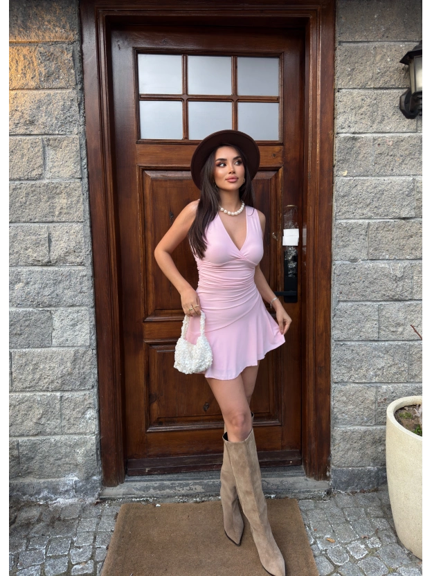 Toz Pembe Kruvaze Yaka Şortlu Elbise