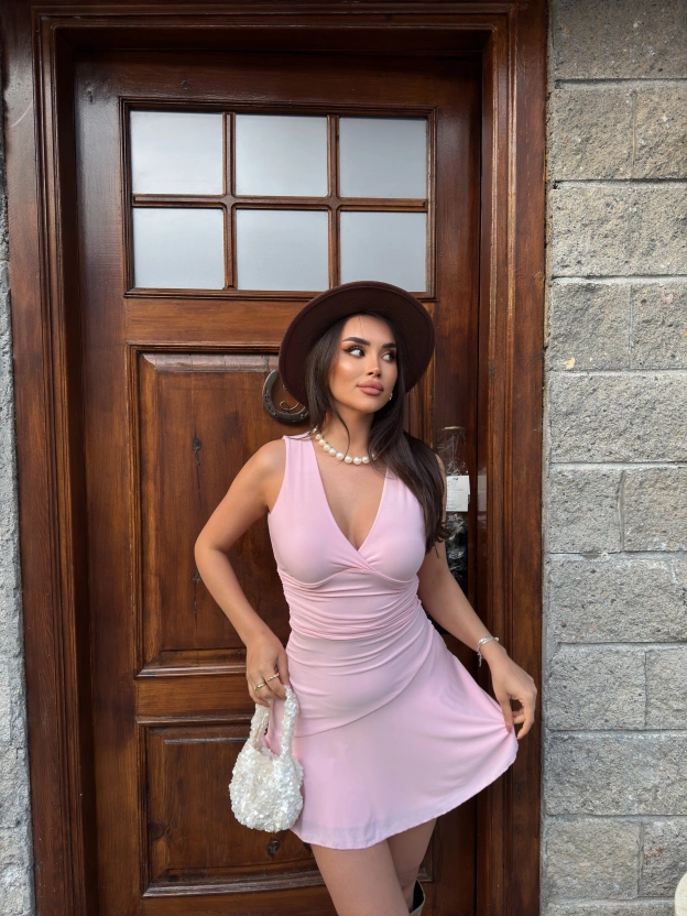 Toz Pembe Kruvaze Yaka Şortlu Elbise