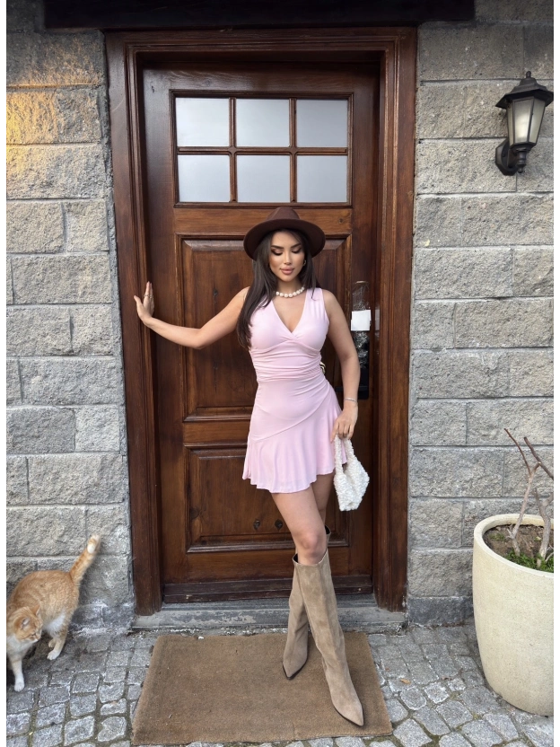 Toz Pembe Kruvaze Yaka Şortlu Elbise