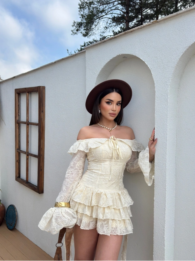 Bej Gipeli Tasarım Mini Elbise