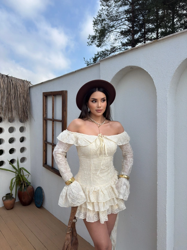 Bej Gipeli Tasarım Mini Elbise