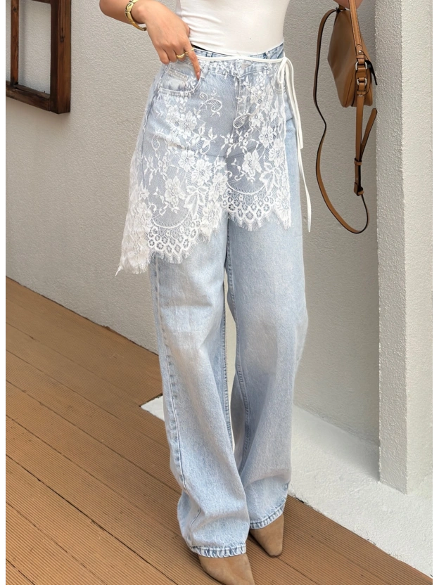 Beyaz Dantelli Pareo