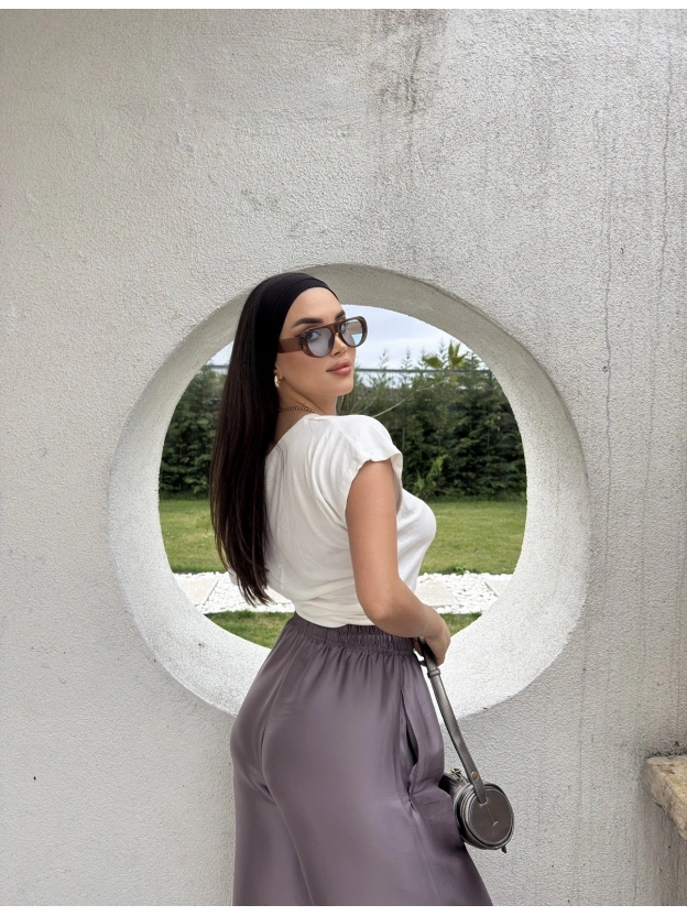 Beyaz Kayık Yaka Modal Basic Tshırt