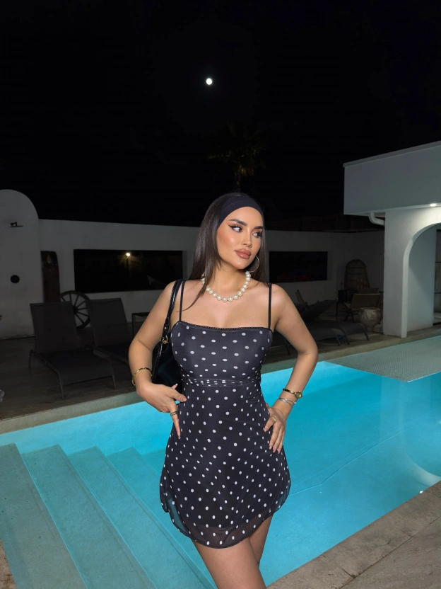 Siyah Puantiyeli Askılı Mini Elbise
