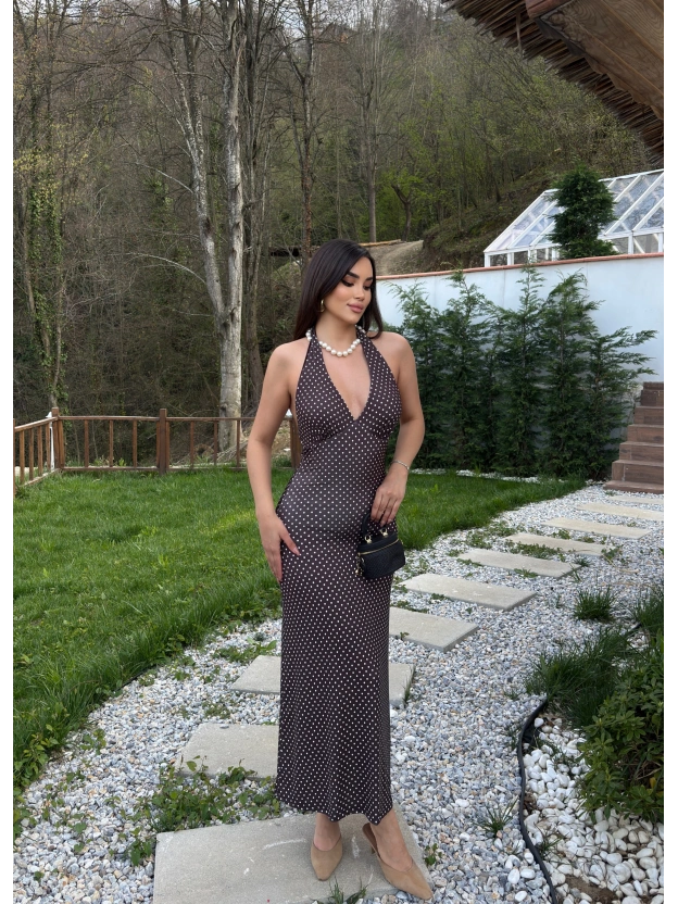 Kahverengi Boyundan Bağlamalı Puantiyeli Uzun Elbise