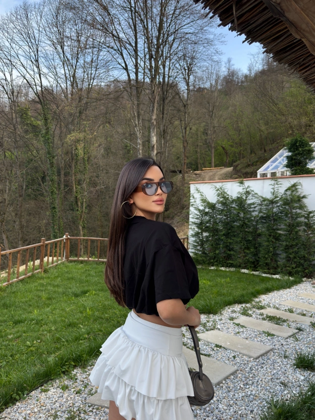 Siyah Nakışlı Balon Crop Top